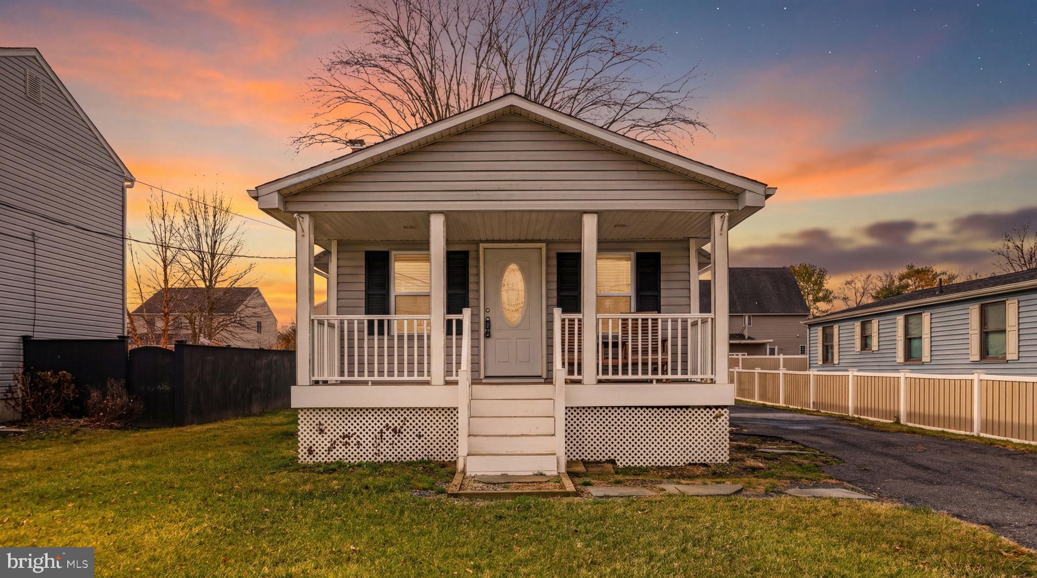 OLIVER BEACH - Residential