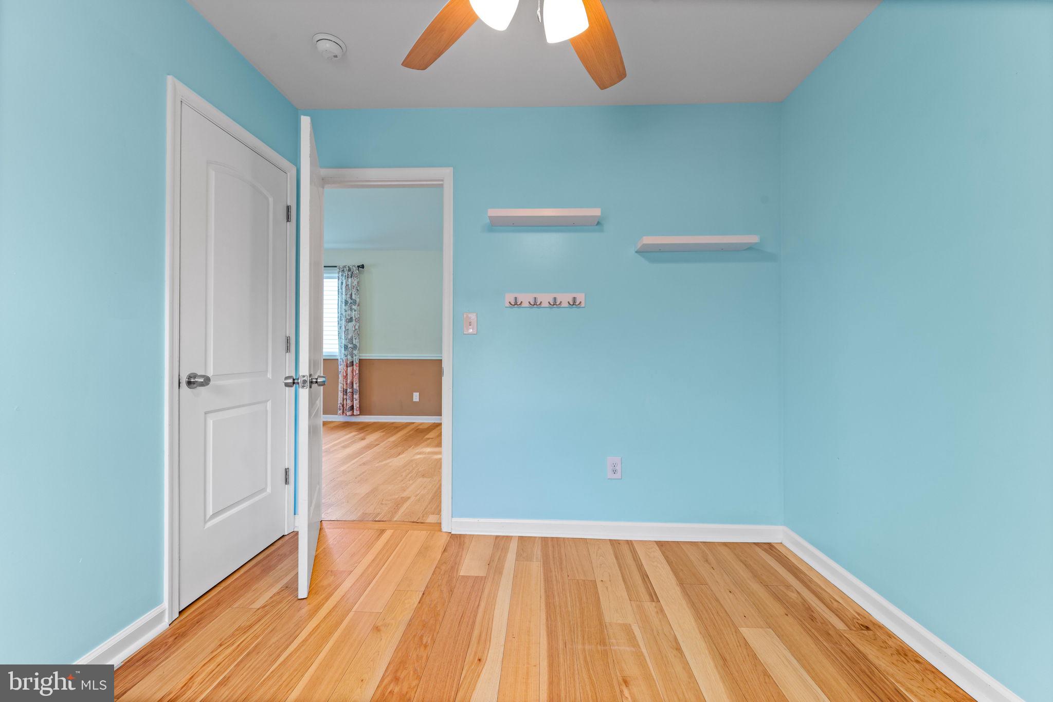 OLIVER BEACH - Residential