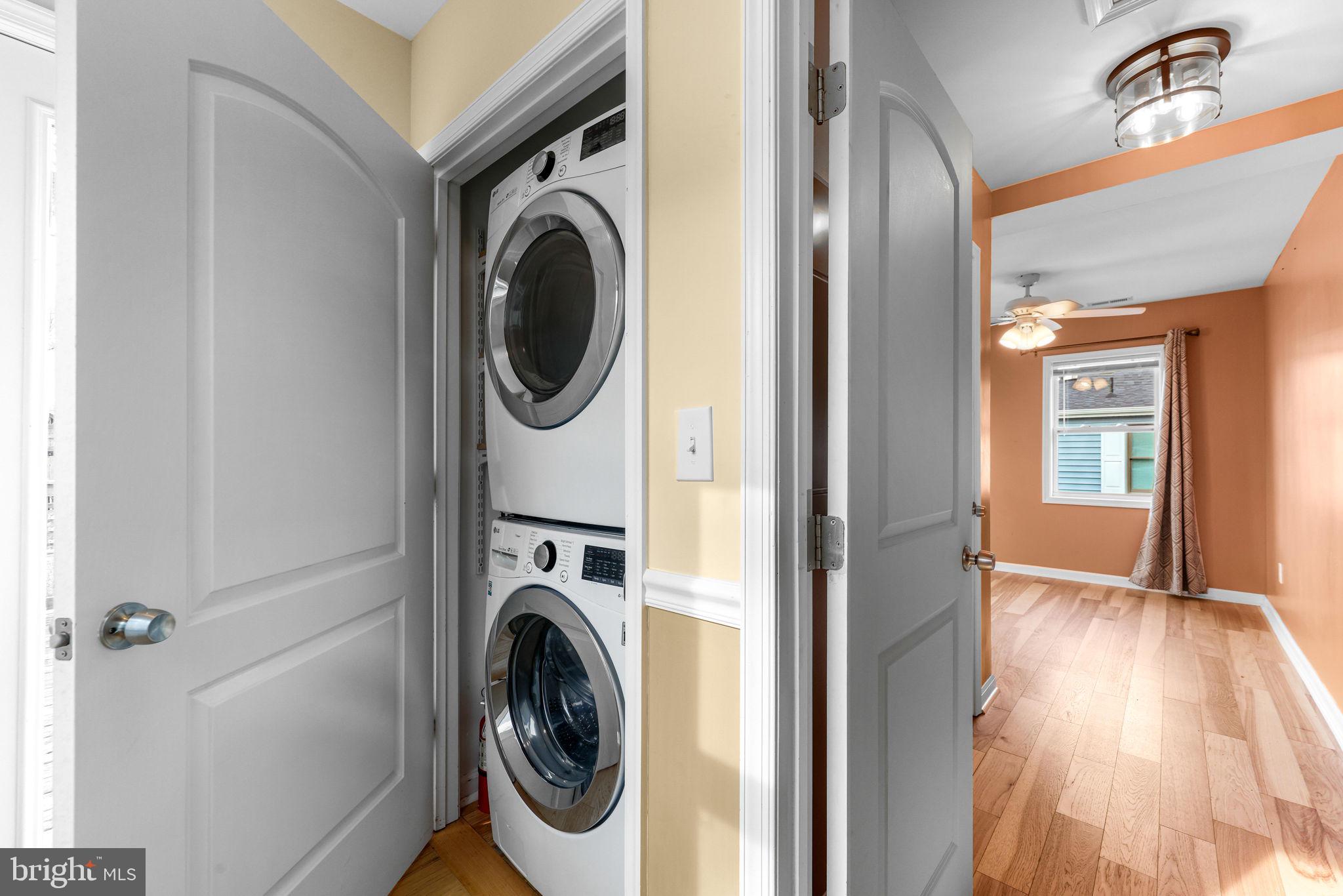 OLIVER BEACH - Residential