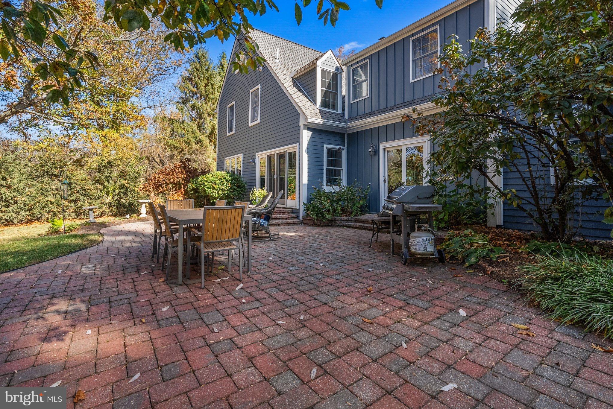 MAKEFIELD ESTATES - Residential