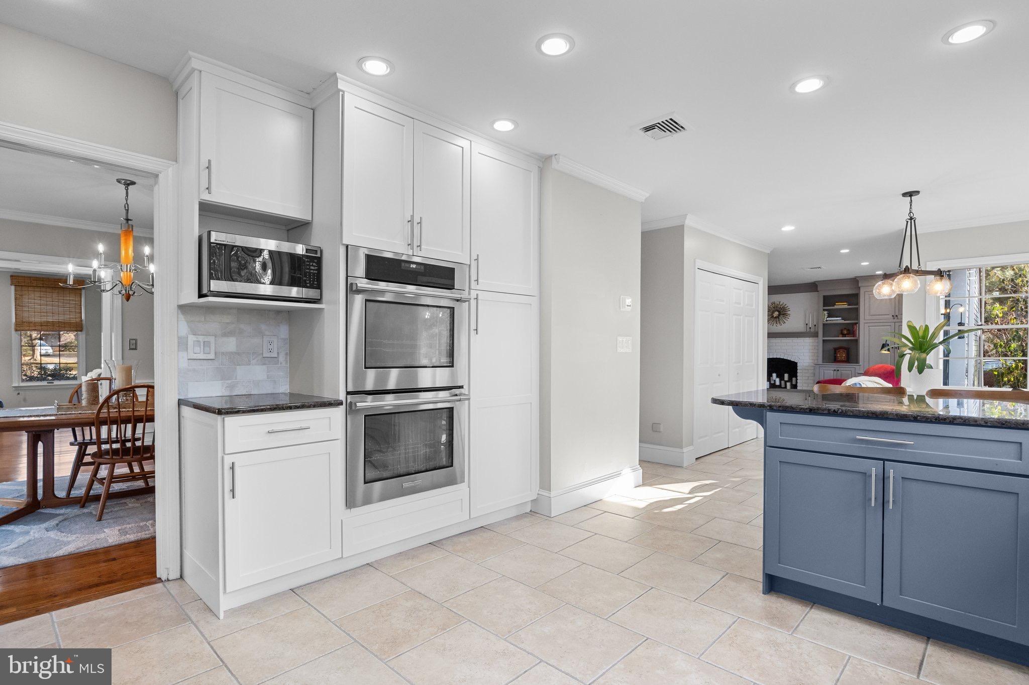 MAKEFIELD ESTATES - Residential