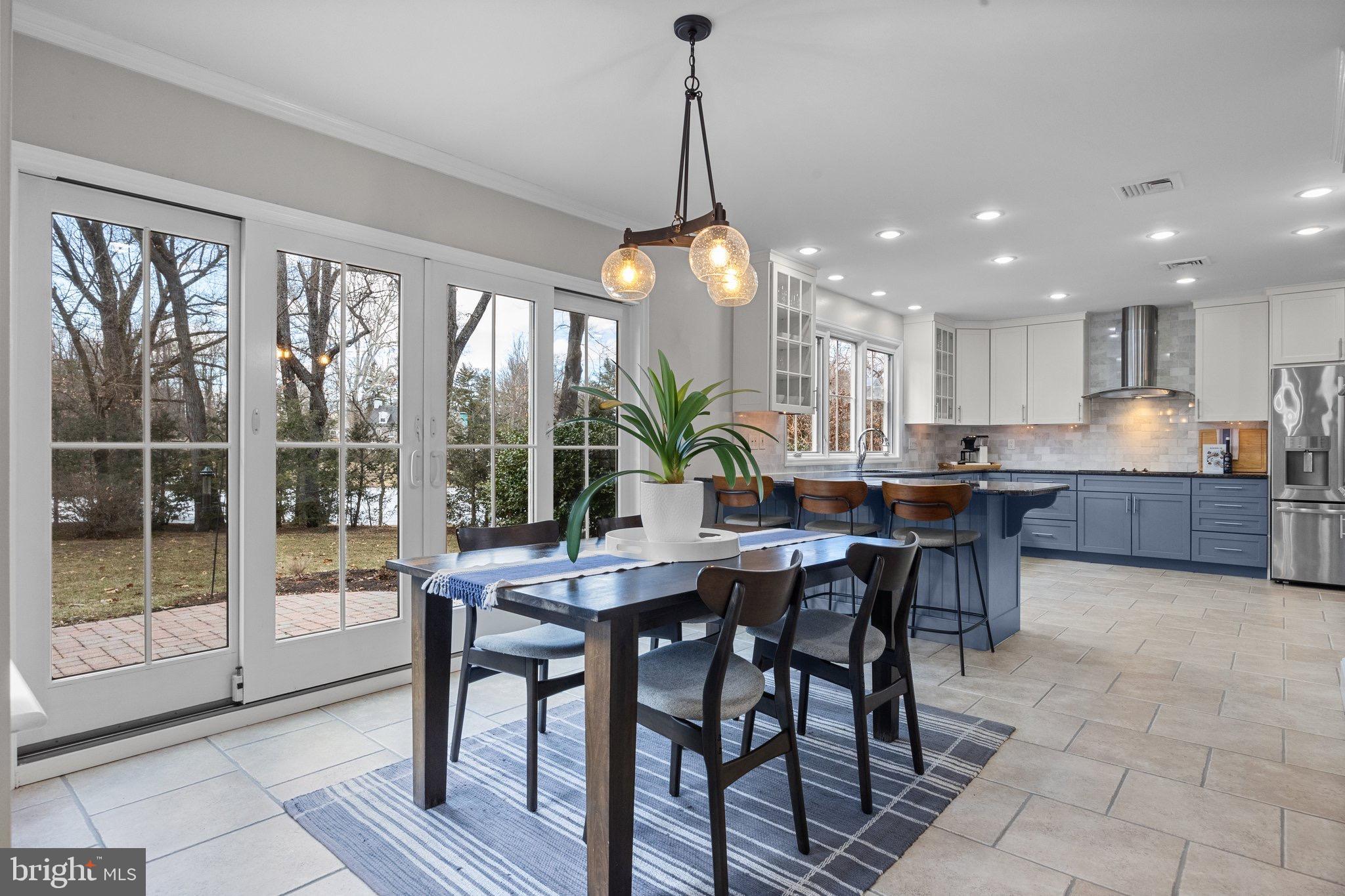 MAKEFIELD ESTATES - Residential