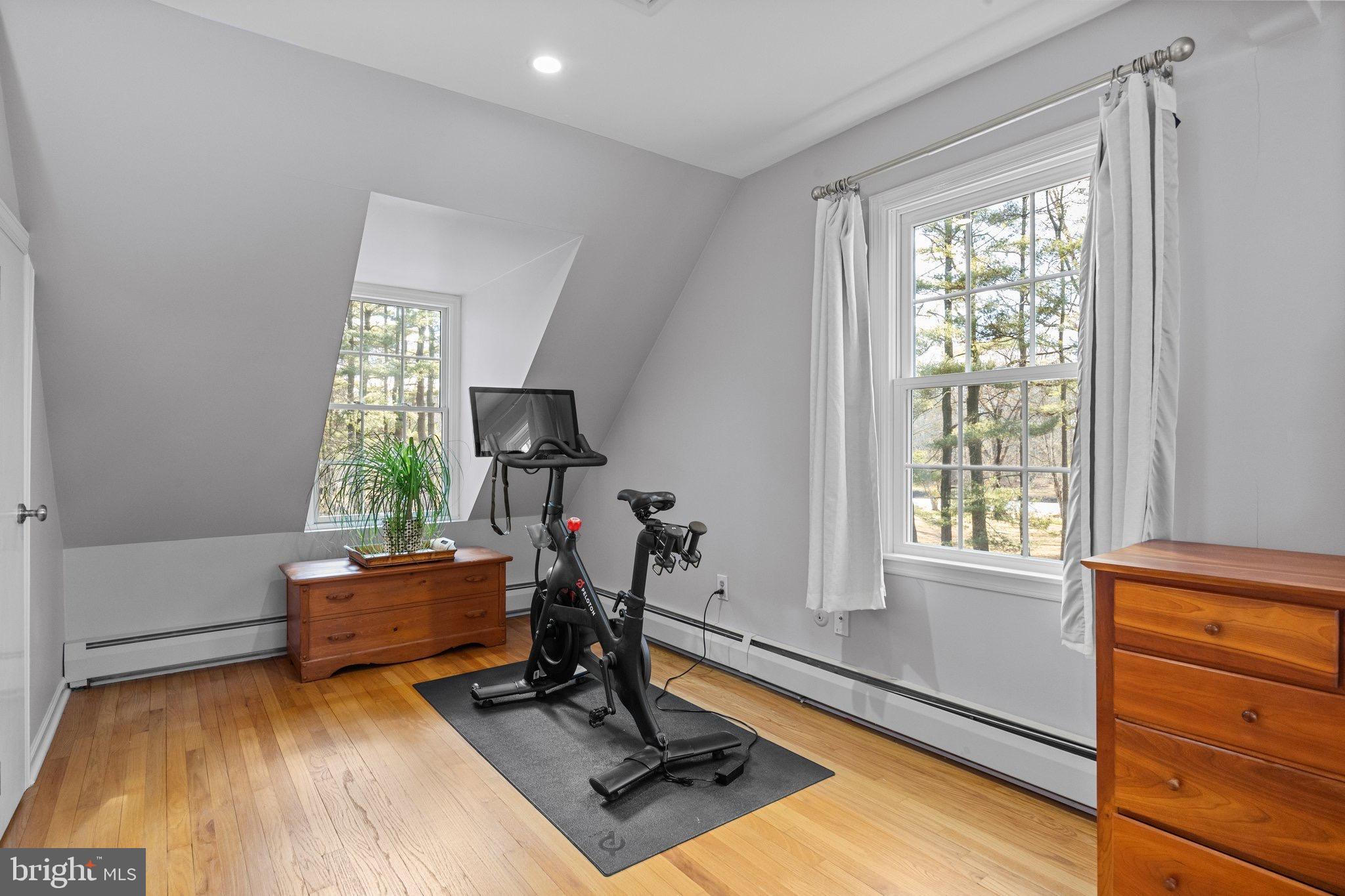 MAKEFIELD ESTATES - Residential