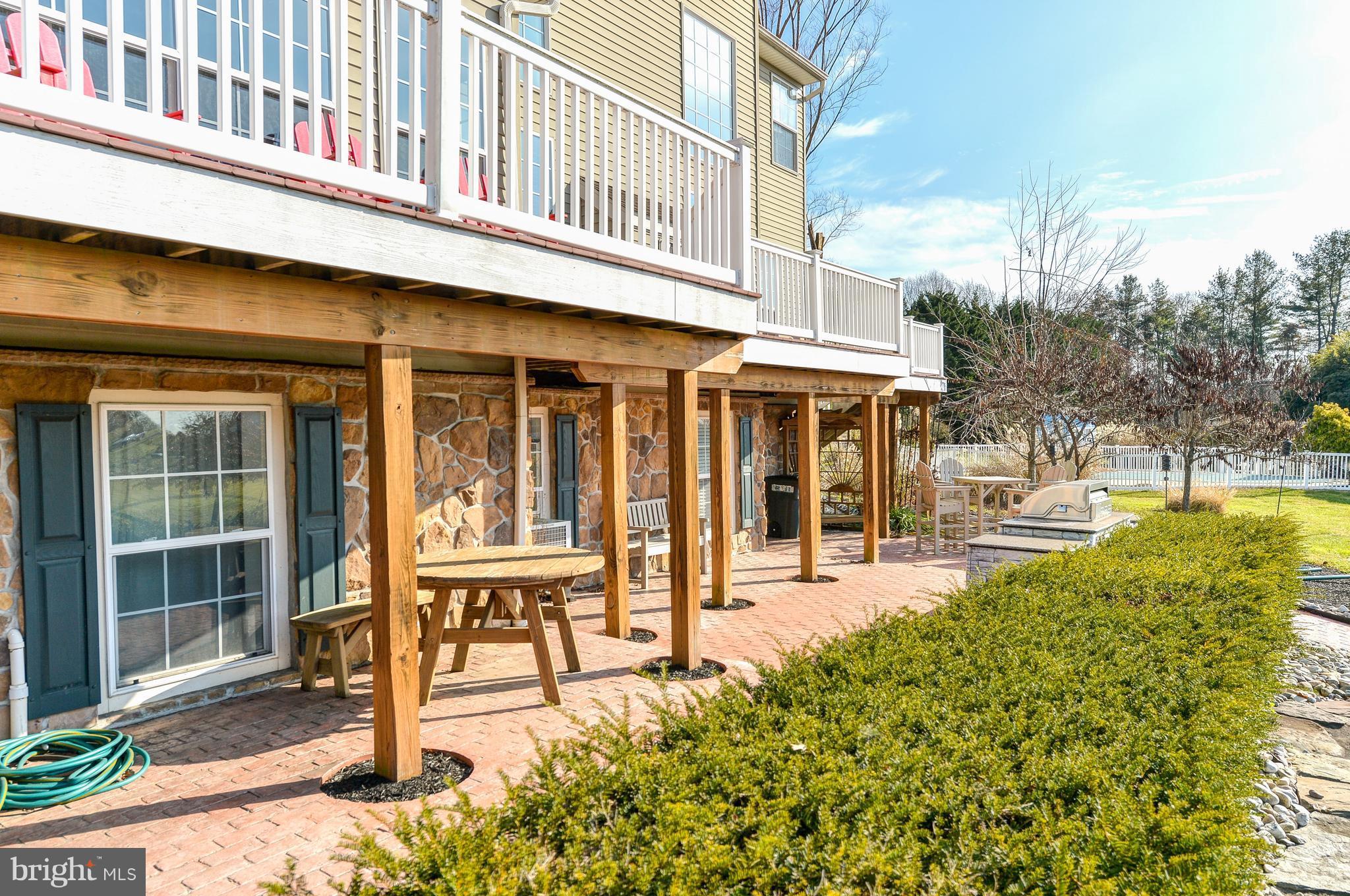 ROCK RUN ESTATES - Residential