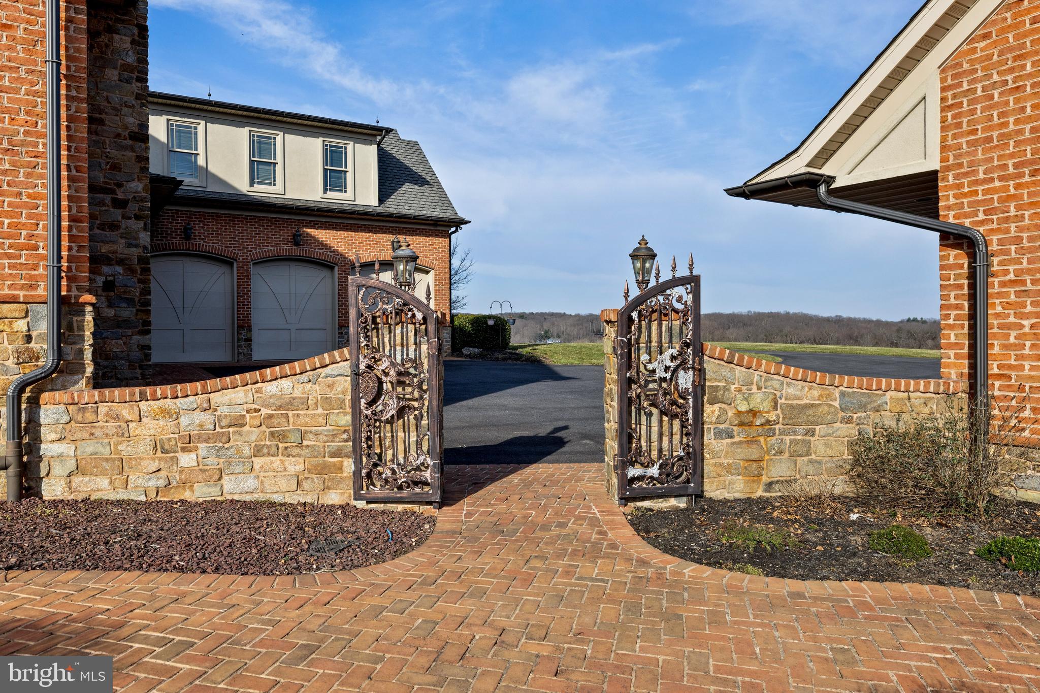 WALKER STATION - Residential