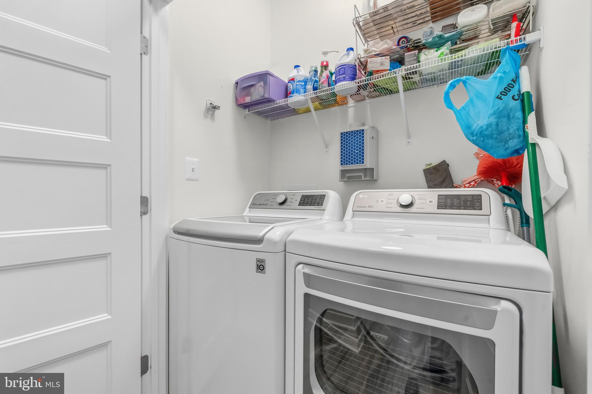 CLASSIC SHORES - Residential