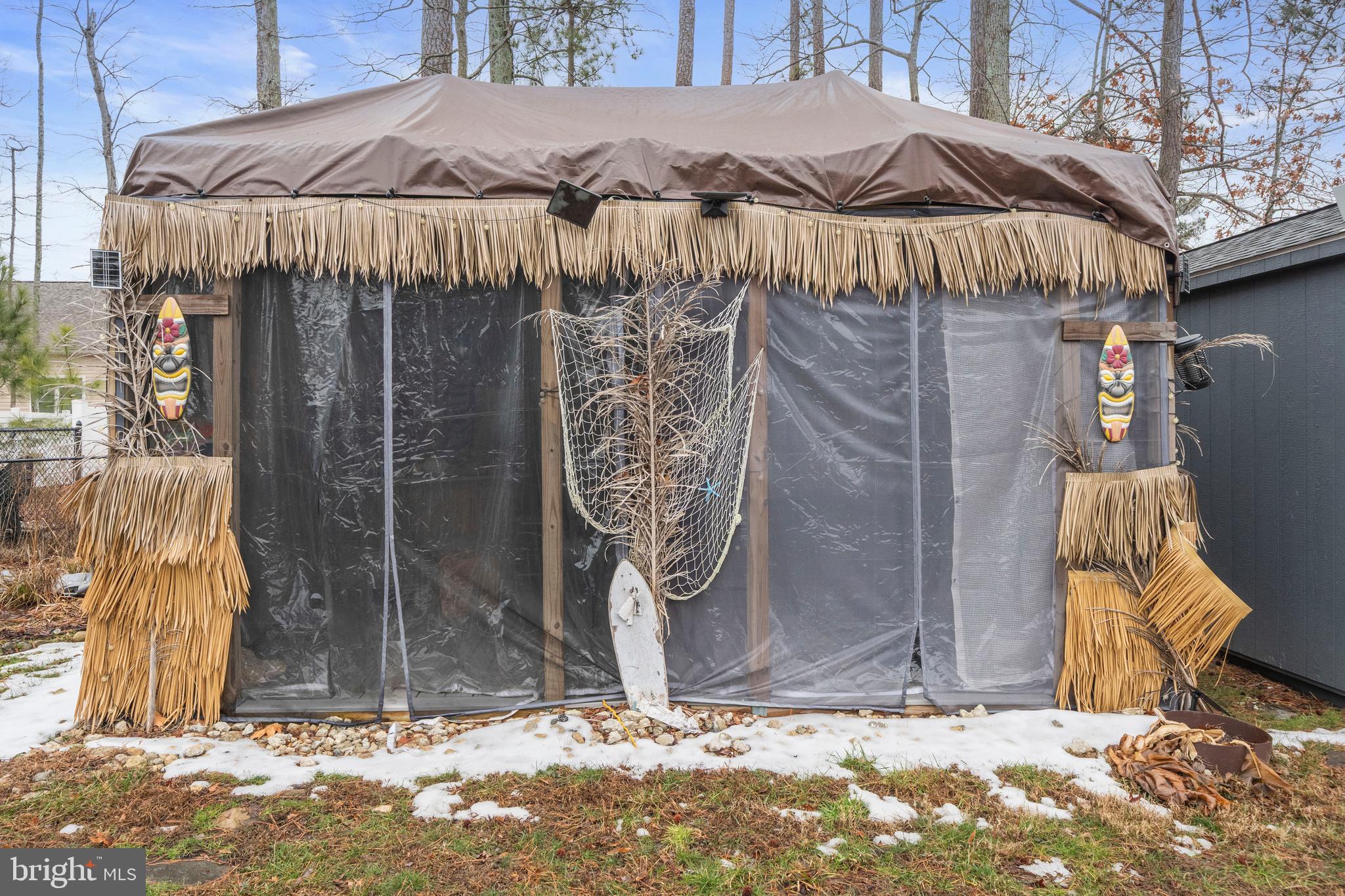 CLASSIC SHORES - Residential