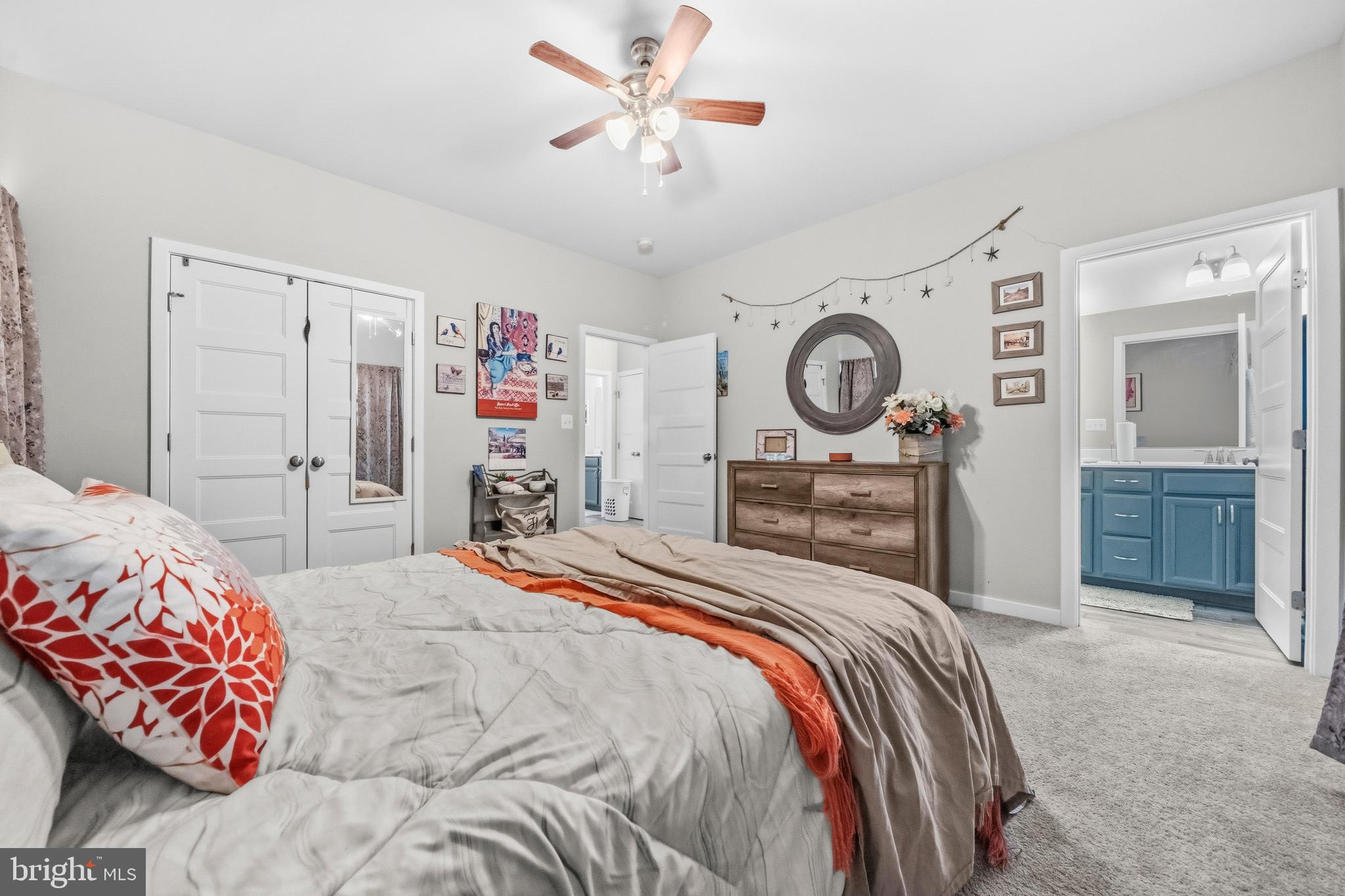 CLASSIC SHORES - Residential