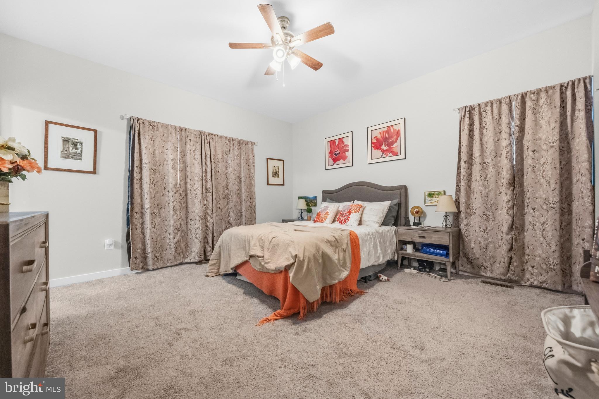 CLASSIC SHORES - Residential