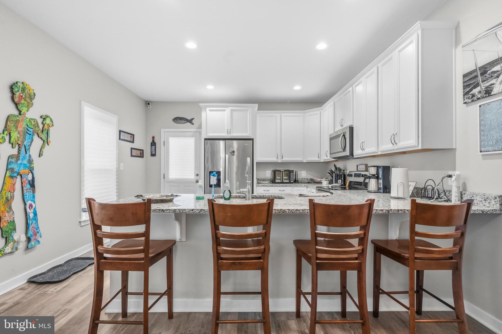 CLASSIC SHORES - Residential