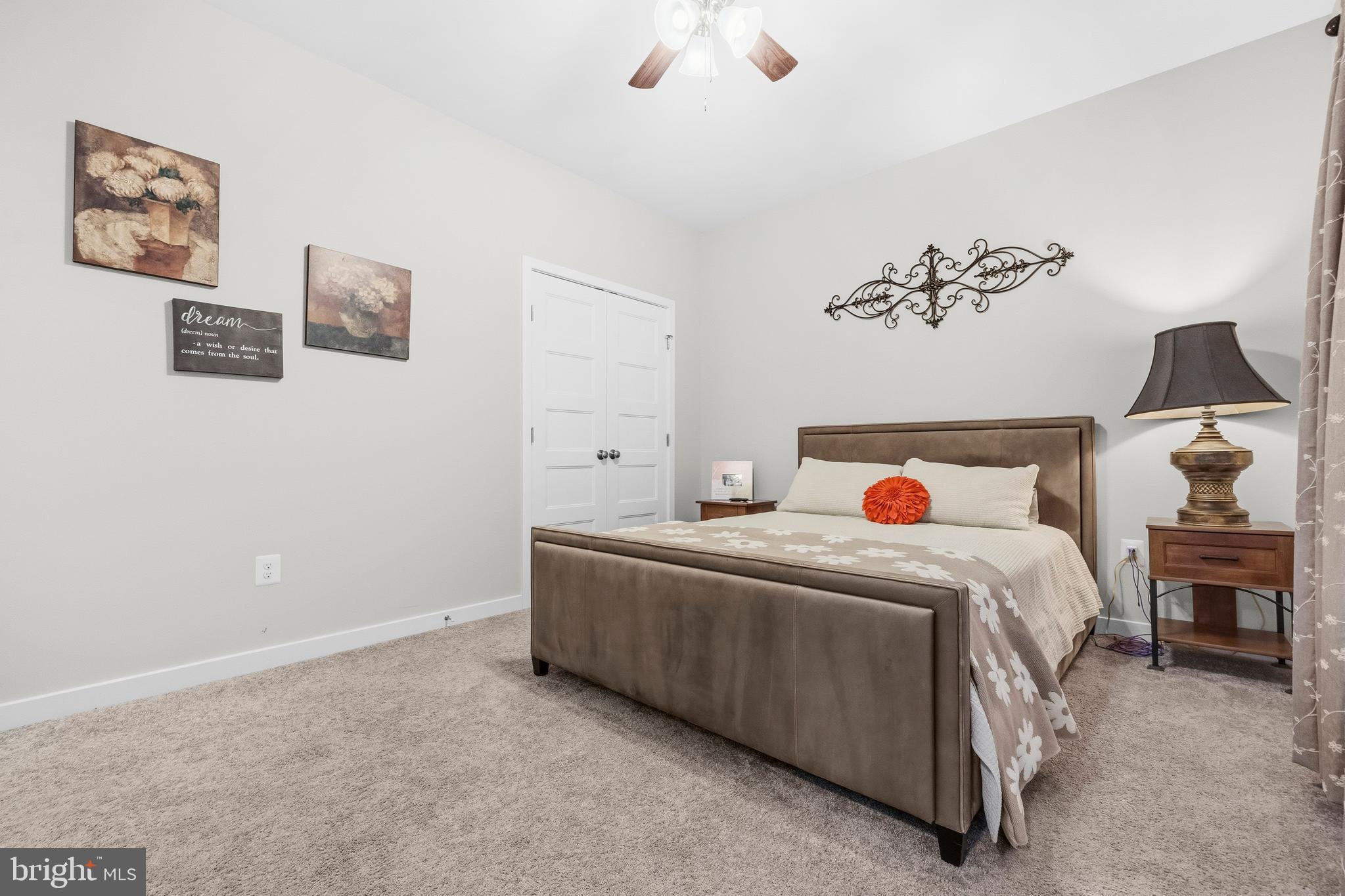 CLASSIC SHORES - Residential