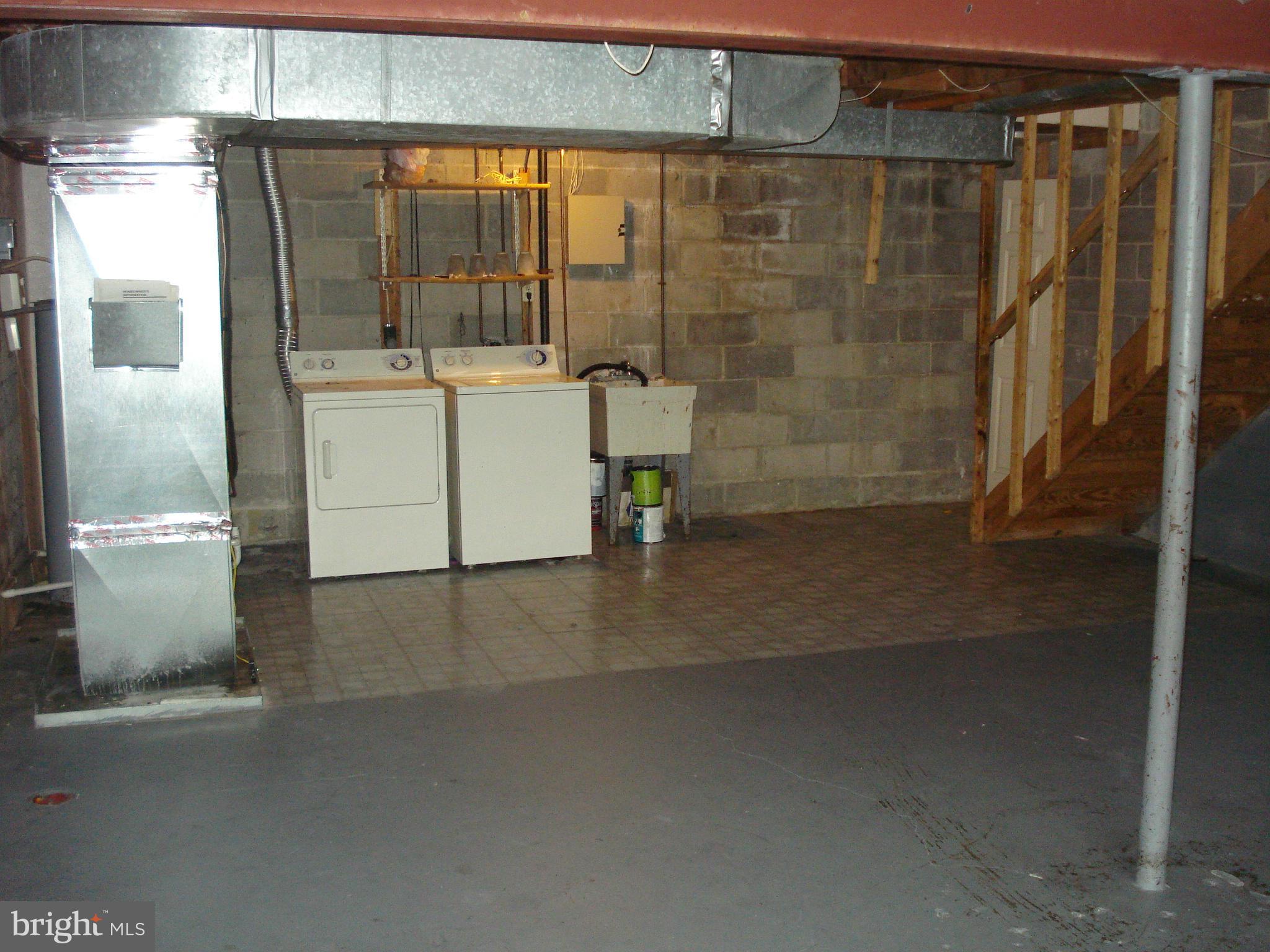 SPRING MEADOWS CONDO - Residential