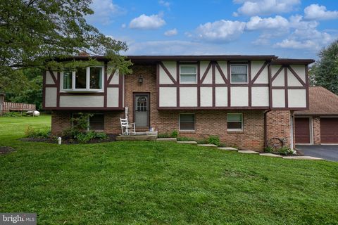 Photo of 1188 Habecker Road, COLUMBIA, PA 17512 (MLS # PALA2074334)