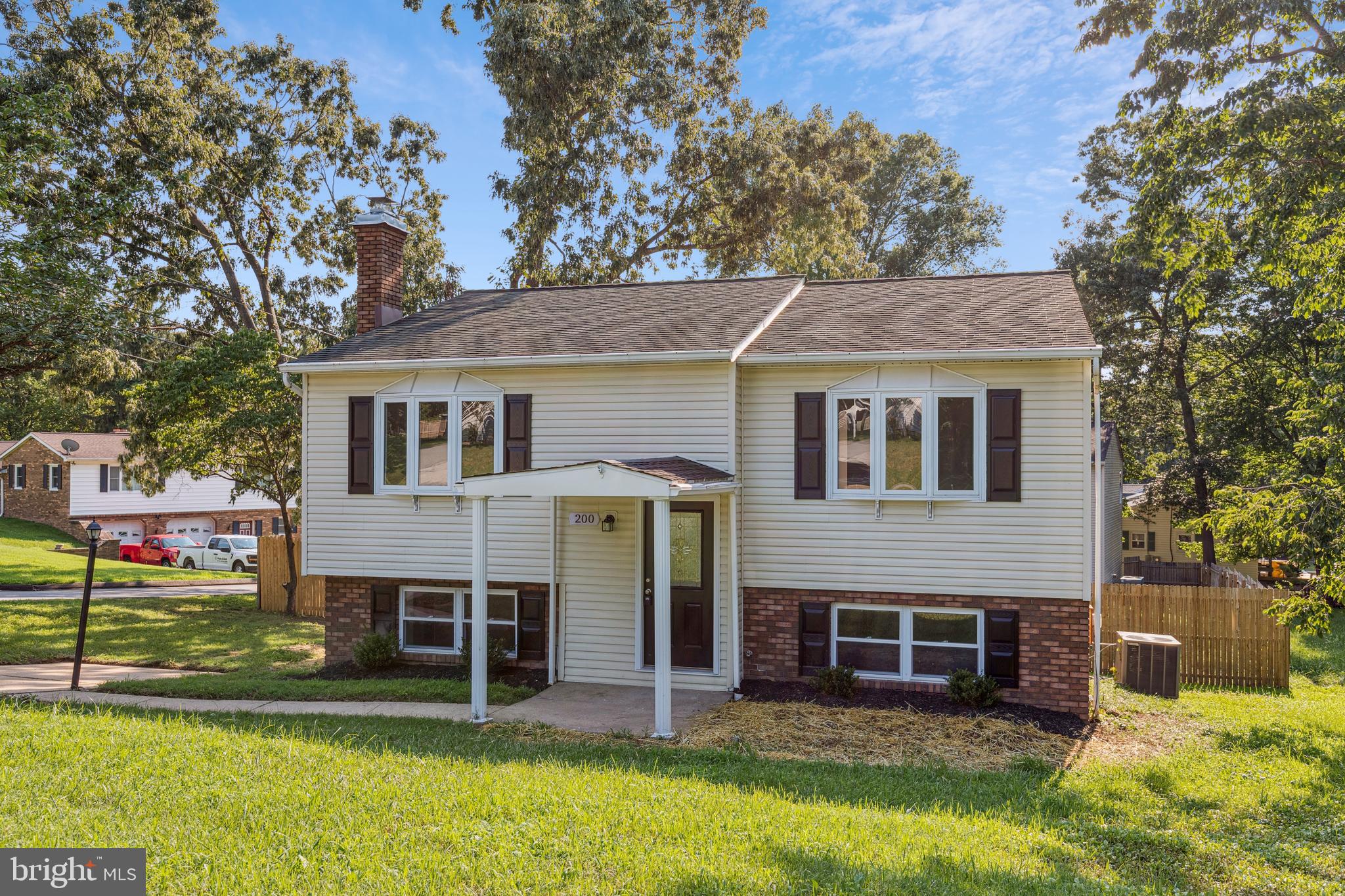 200 OAK DRIVE