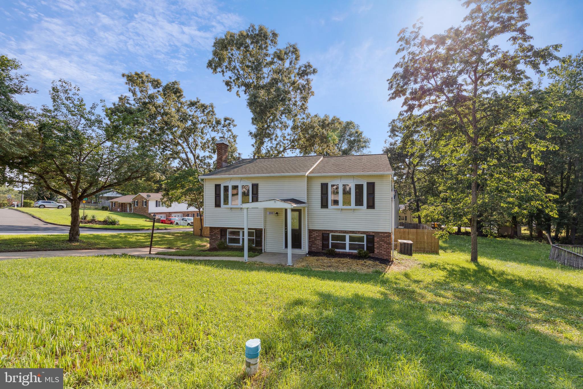 200 OAK DRIVE