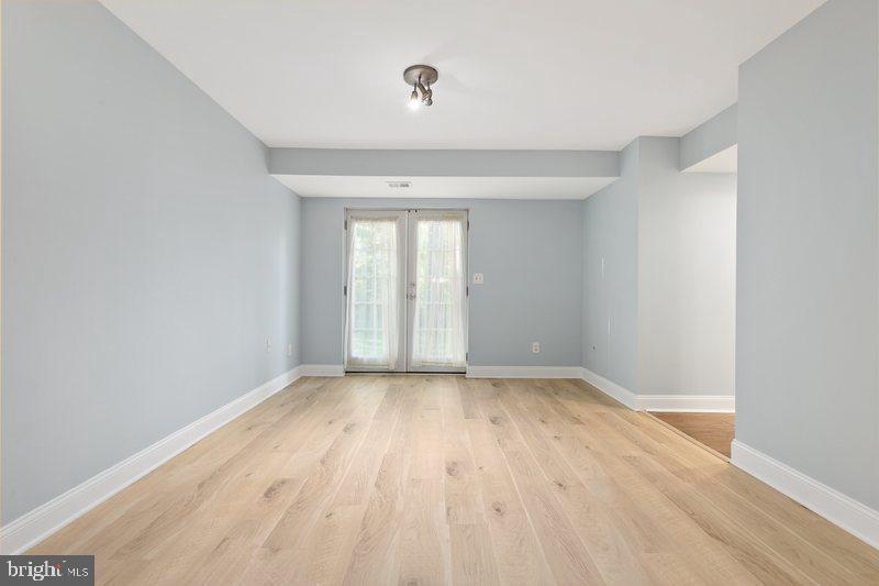 SNOWDENS MILL - Residential