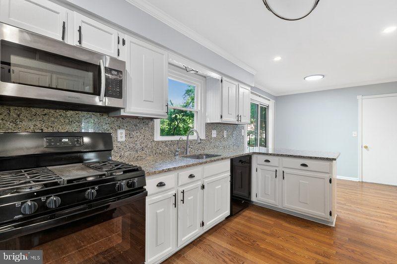 SNOWDENS MILL - Residential