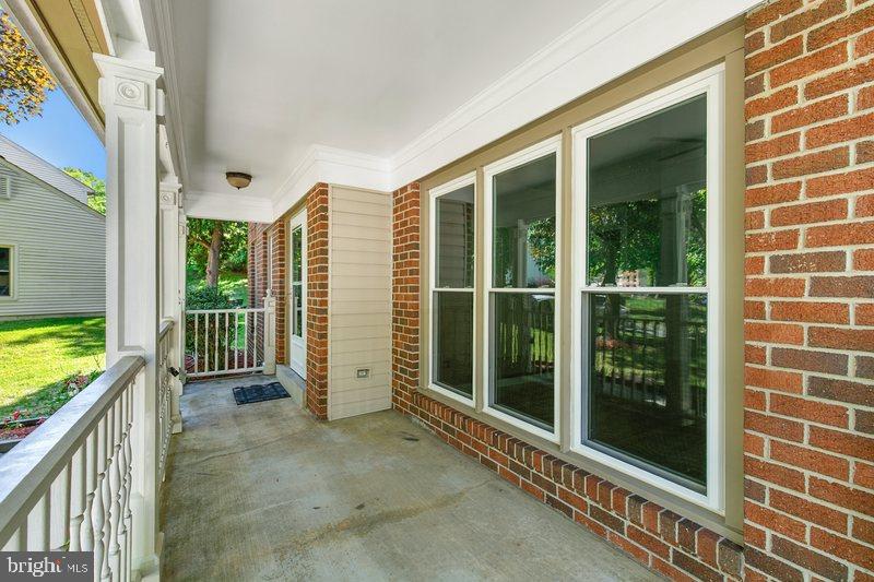 SNOWDENS MILL - Residential