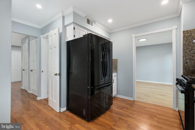 SNOWDENS MILL - Residential