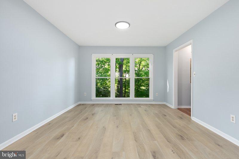 SNOWDENS MILL - Residential