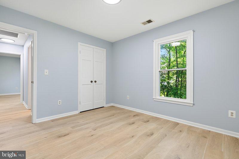 SNOWDENS MILL - Residential