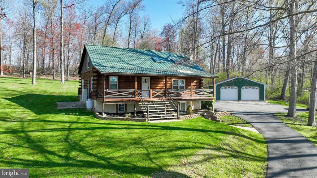 Photo of 13 Upper Valley Road, CHRISTIANA, PA 17509 (MLS # PALA2066838)