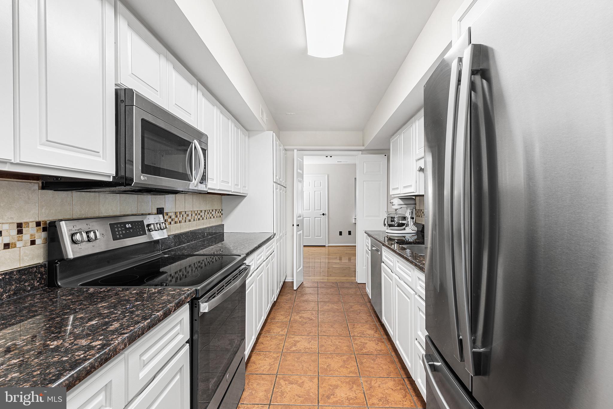 FOXWOOD - Residential