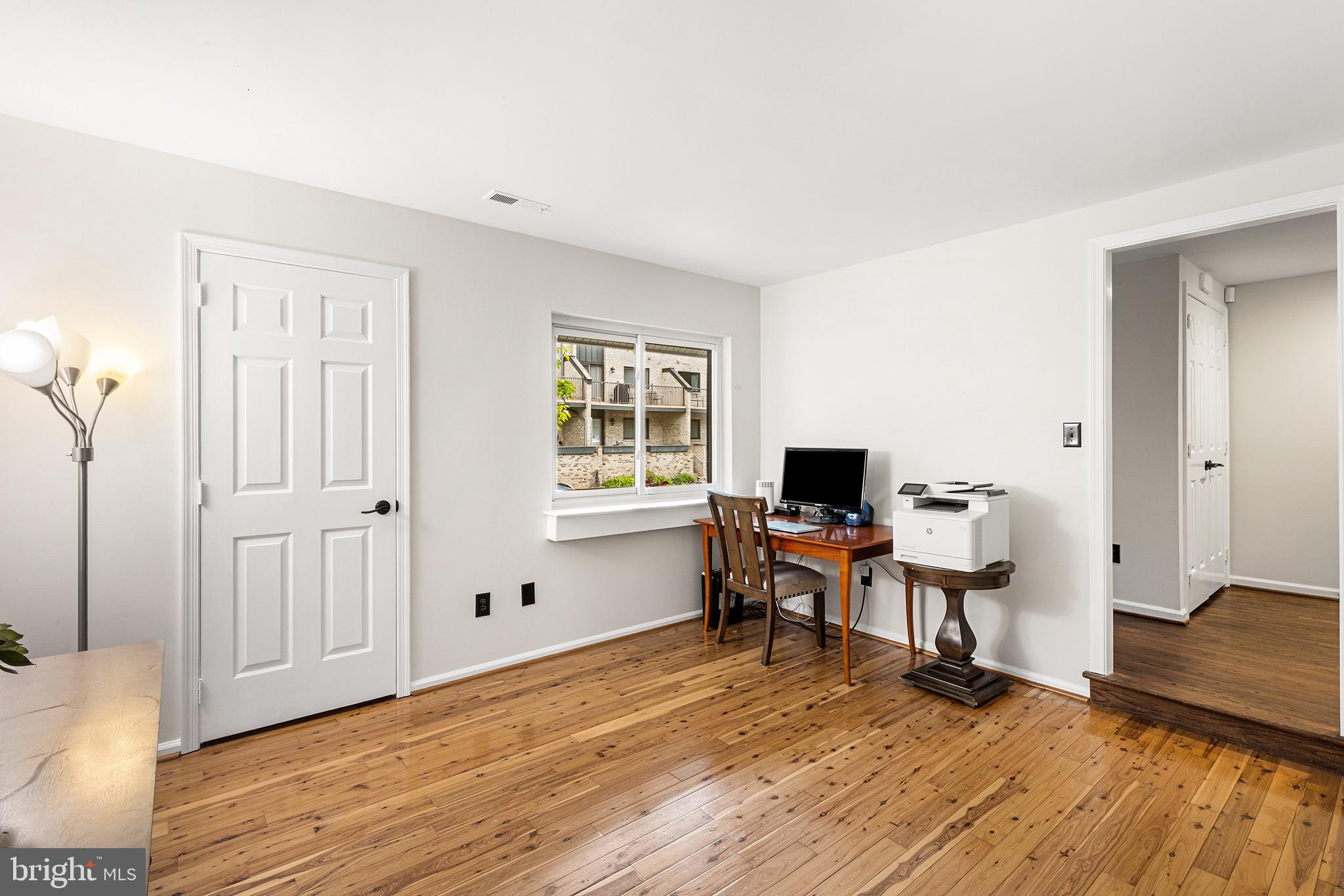 FOXWOOD - Residential