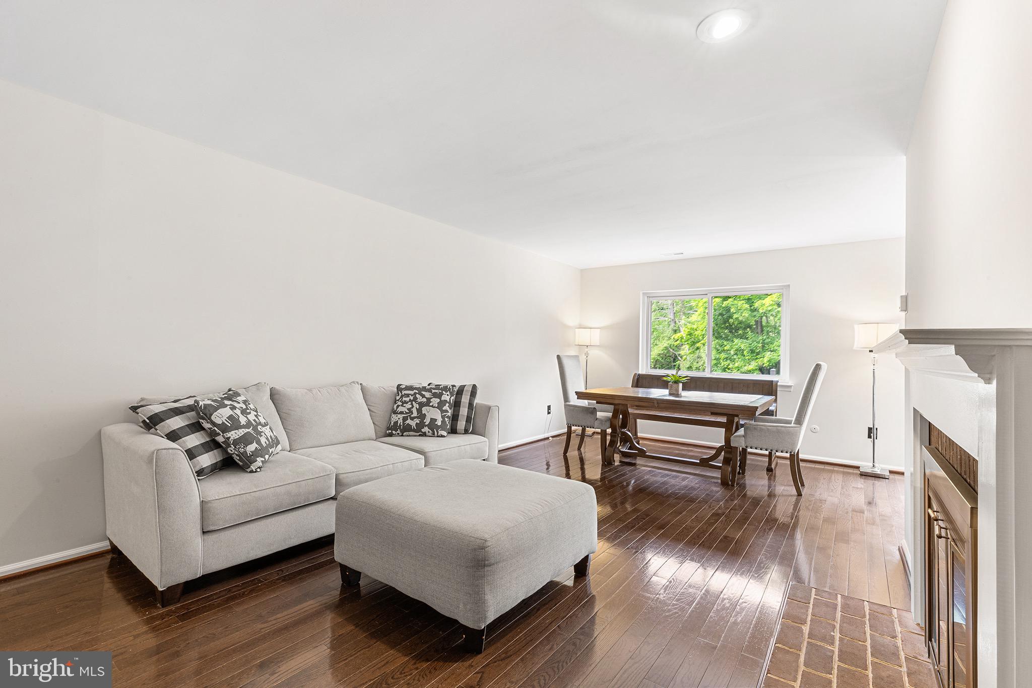 FOXWOOD - Residential