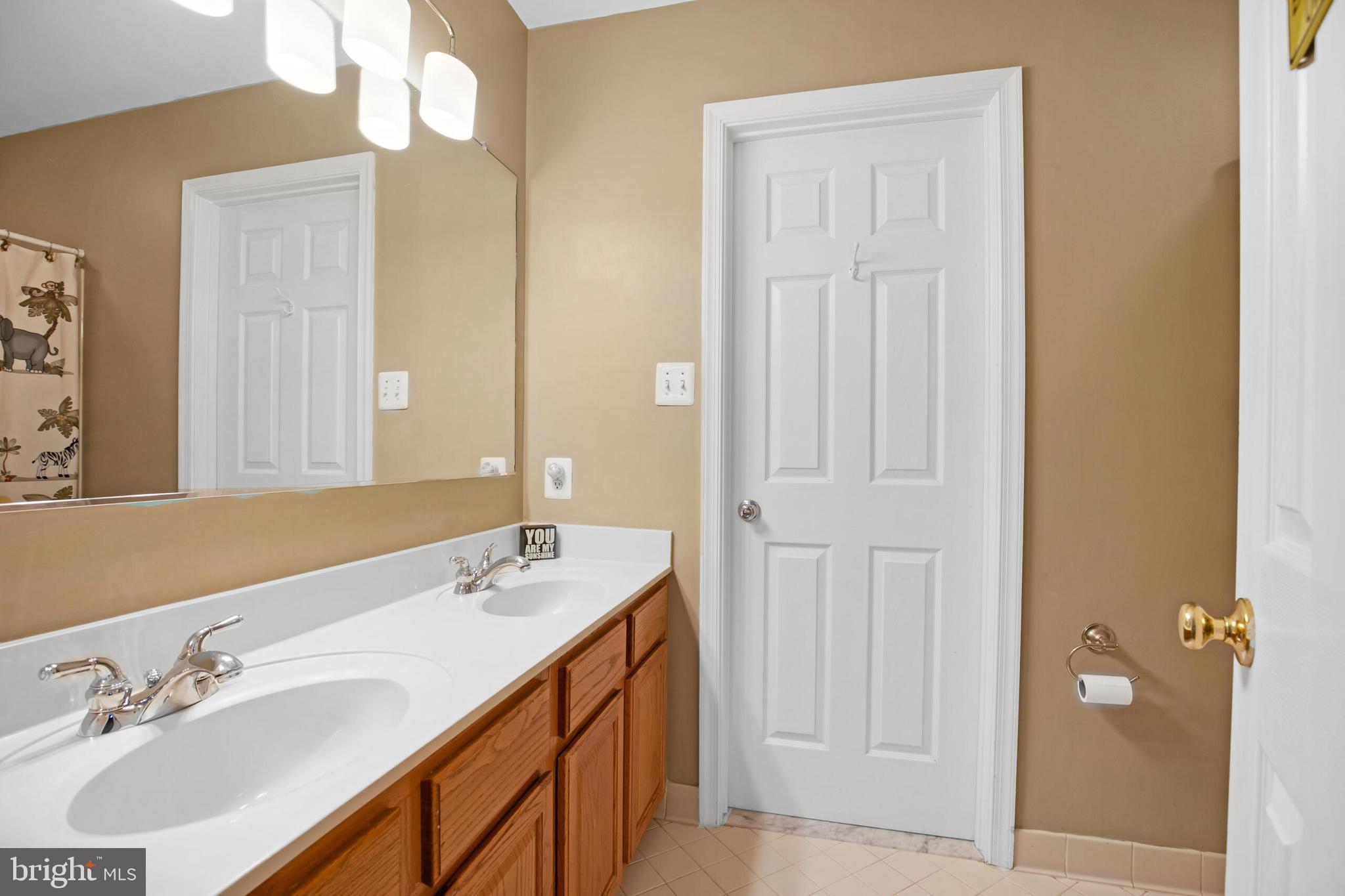 WOODLEA MANOR - Residential