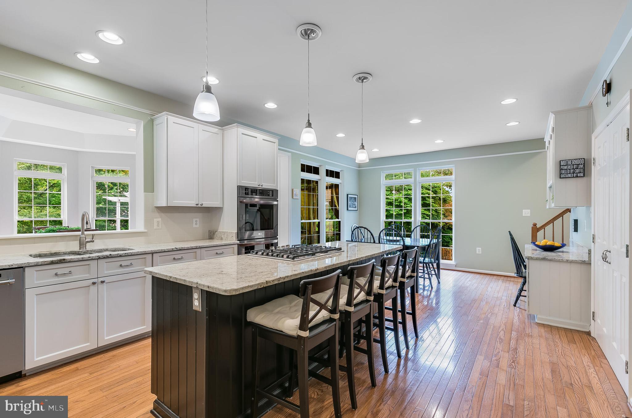 WOODLEA MANOR - Residential