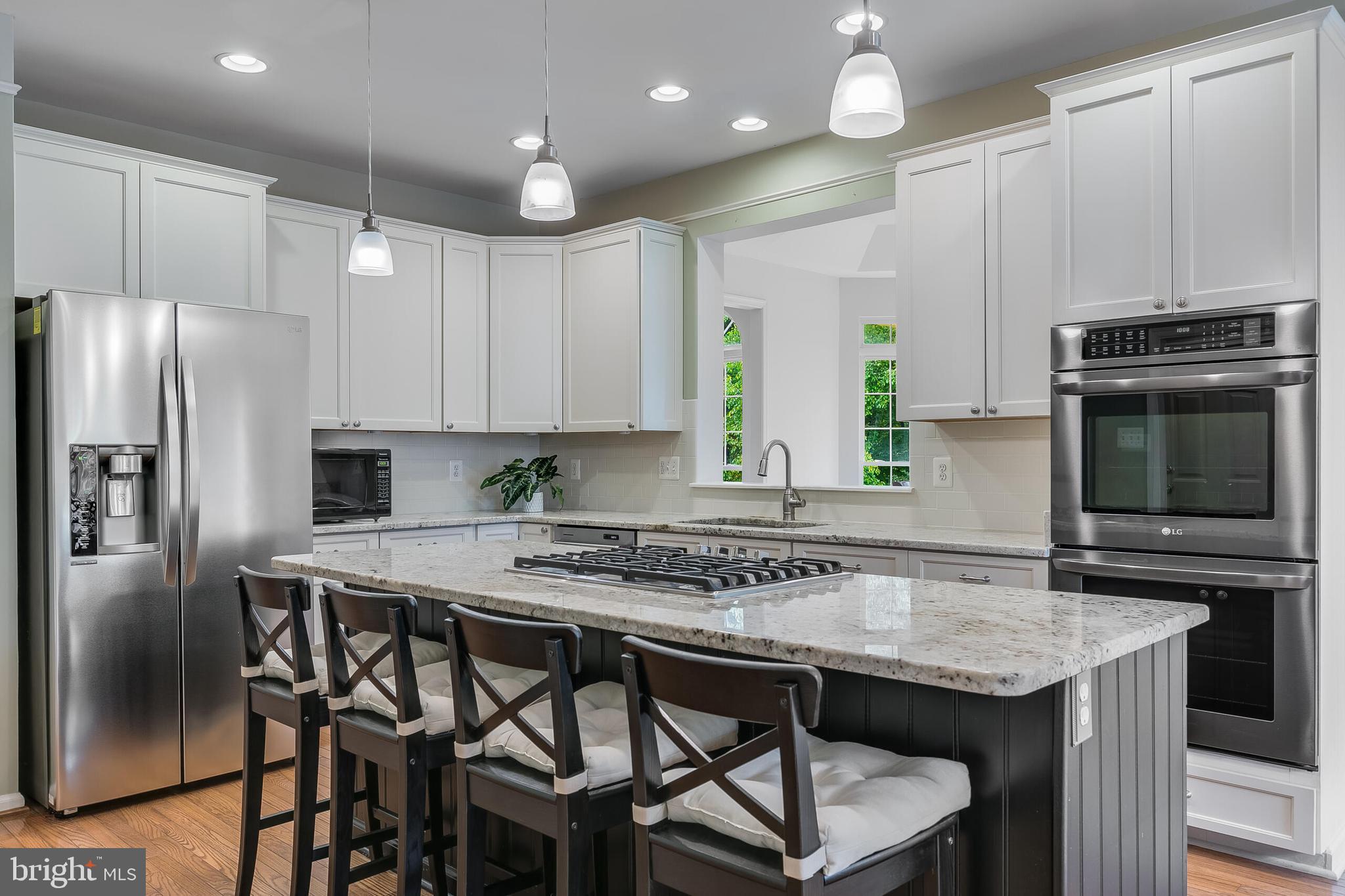 WOODLEA MANOR - Residential