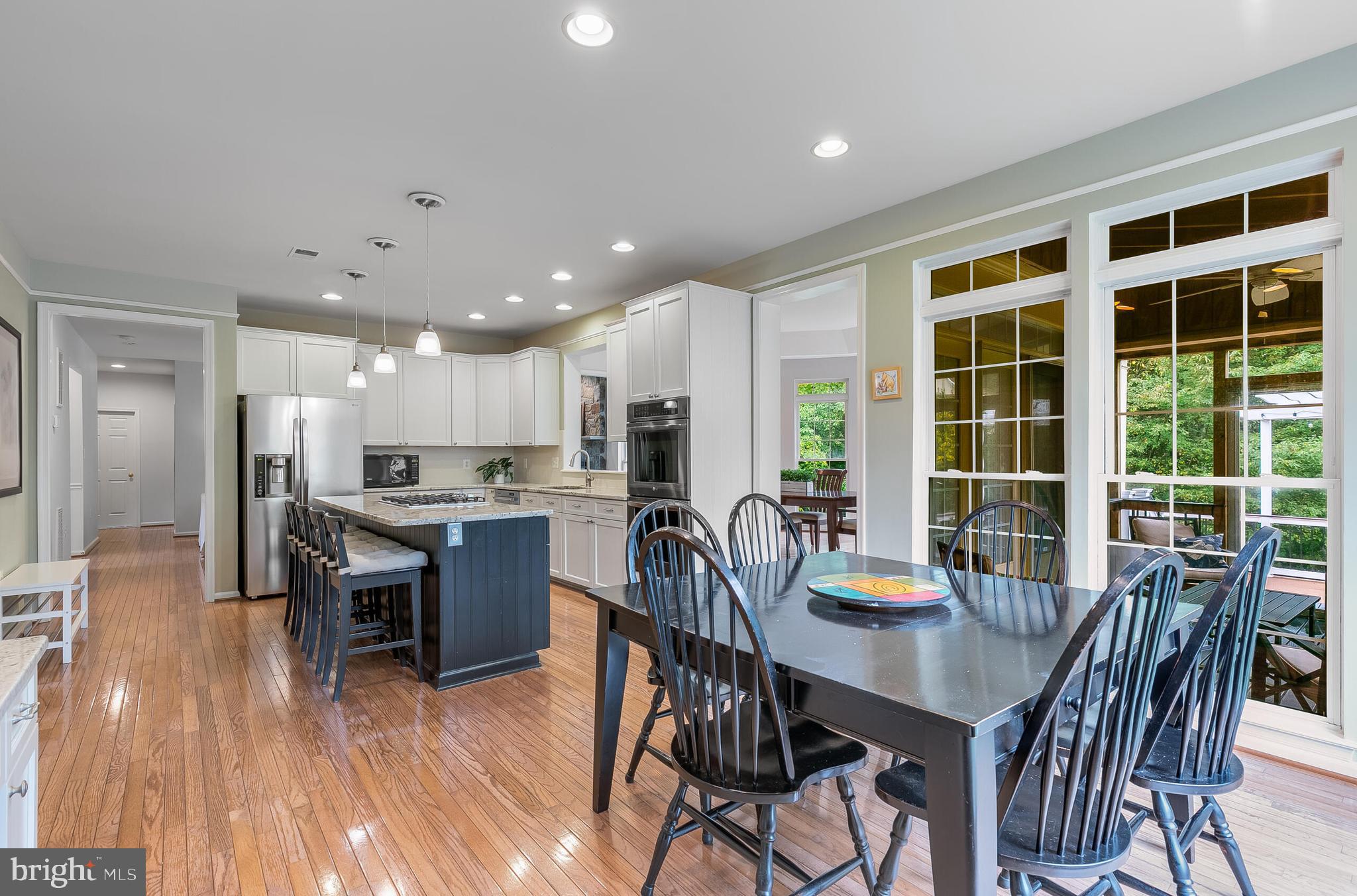 WOODLEA MANOR - Residential