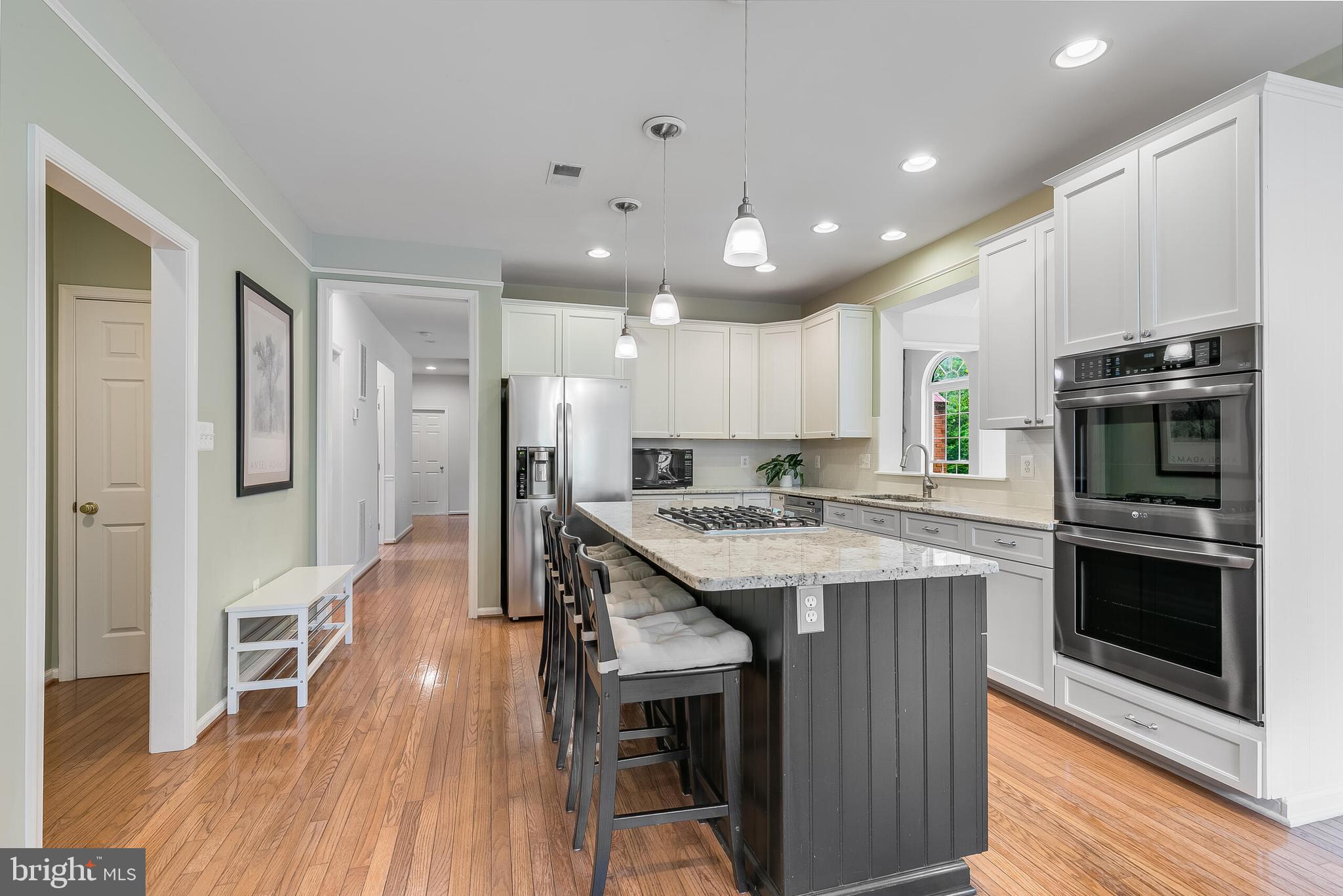 WOODLEA MANOR - Residential