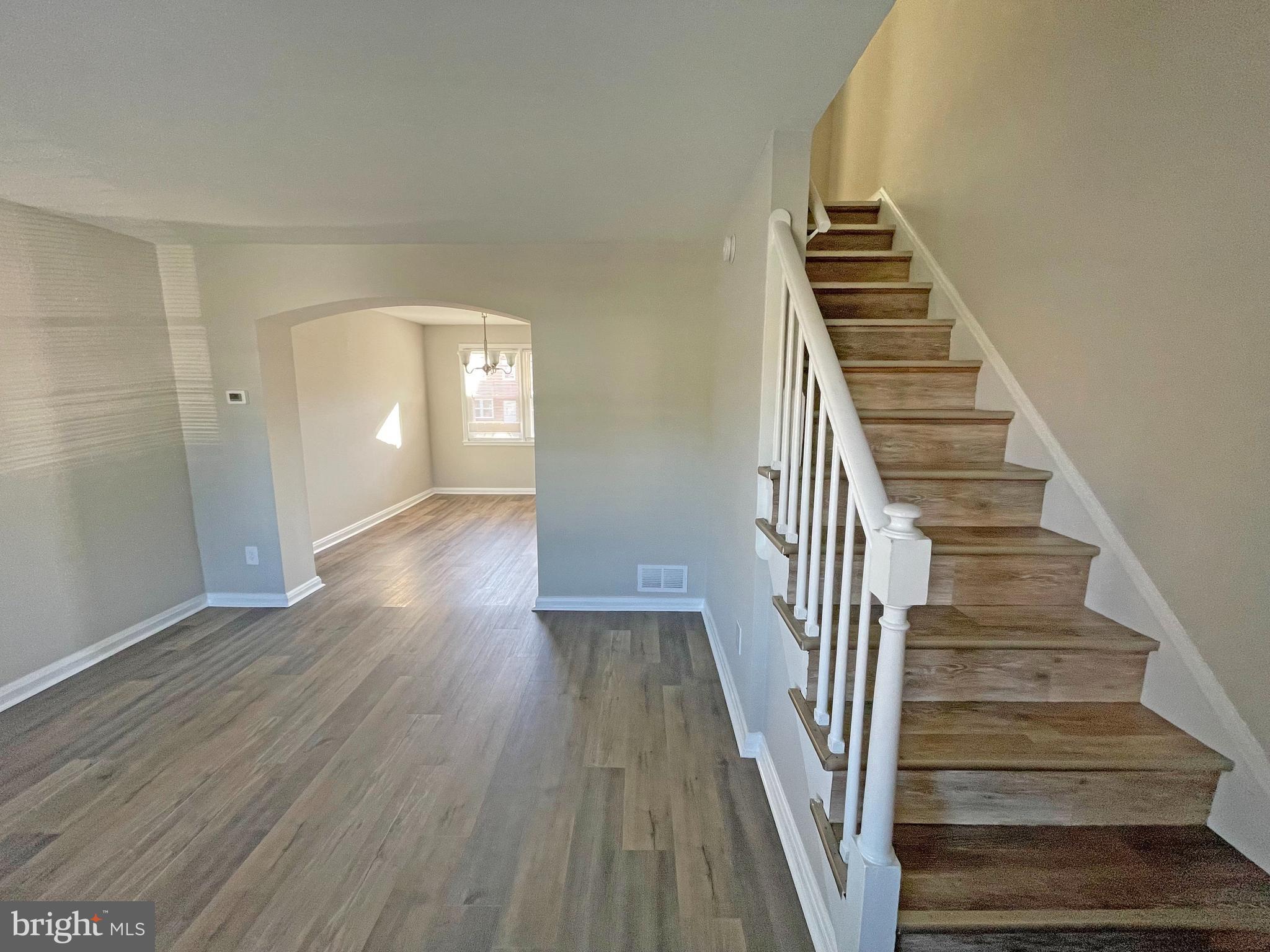 MERRITT HOMES - Residential