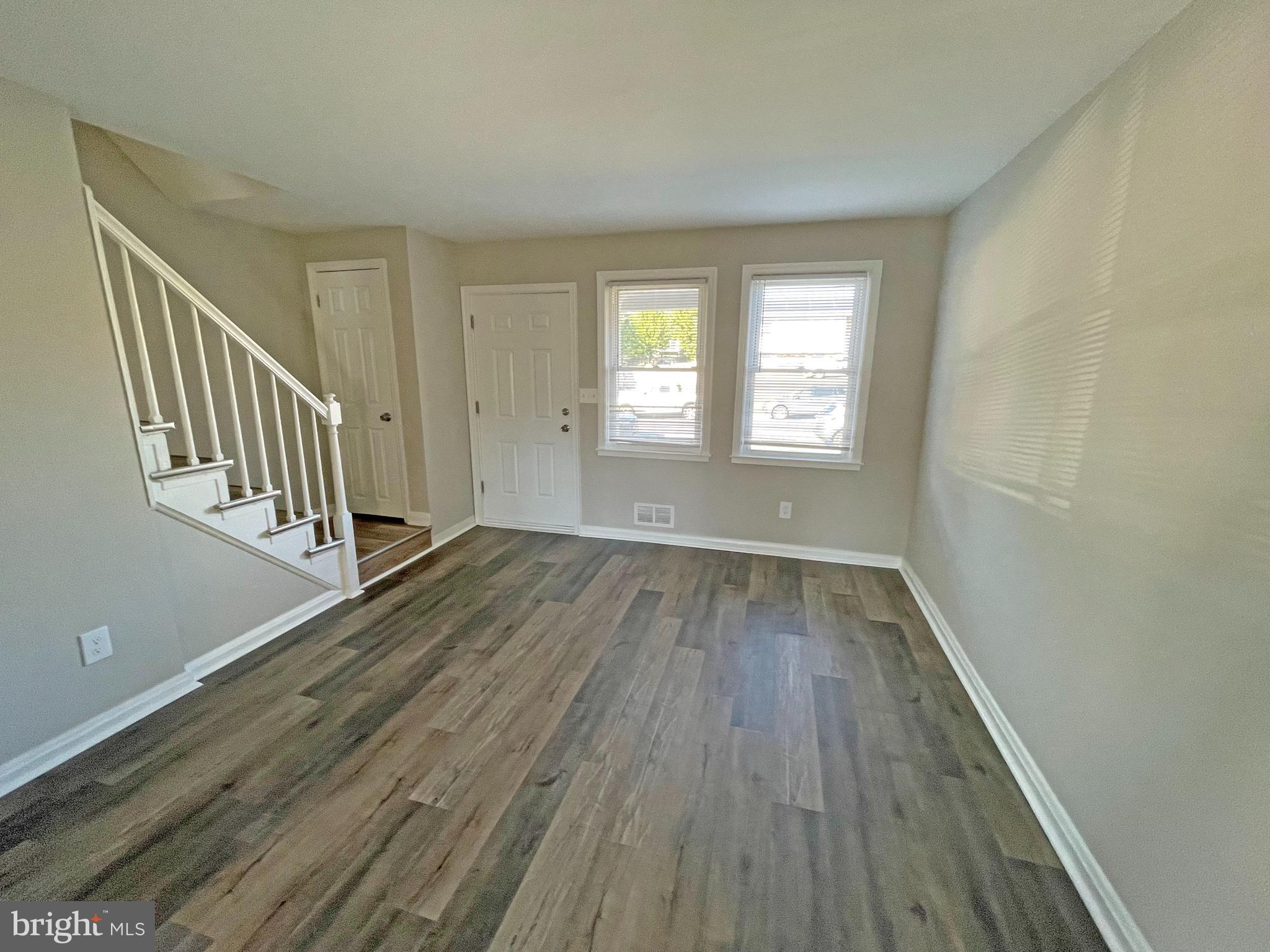 MERRITT HOMES - Residential