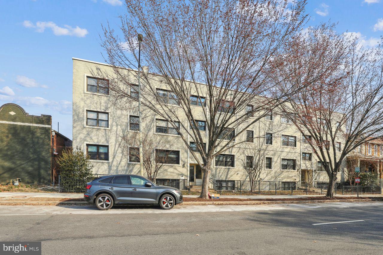 1520 INDEPENDENCE AVENUE SE 202