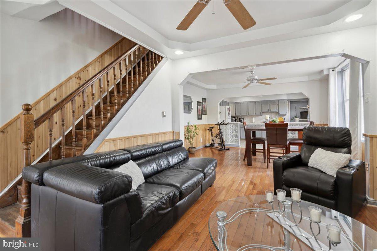 HARROWGATE - Residential