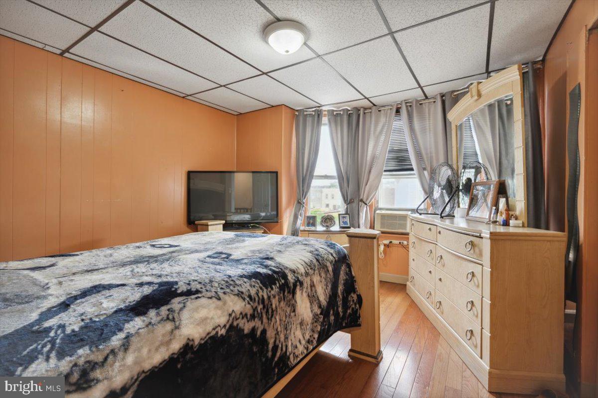 HARROWGATE - Residential