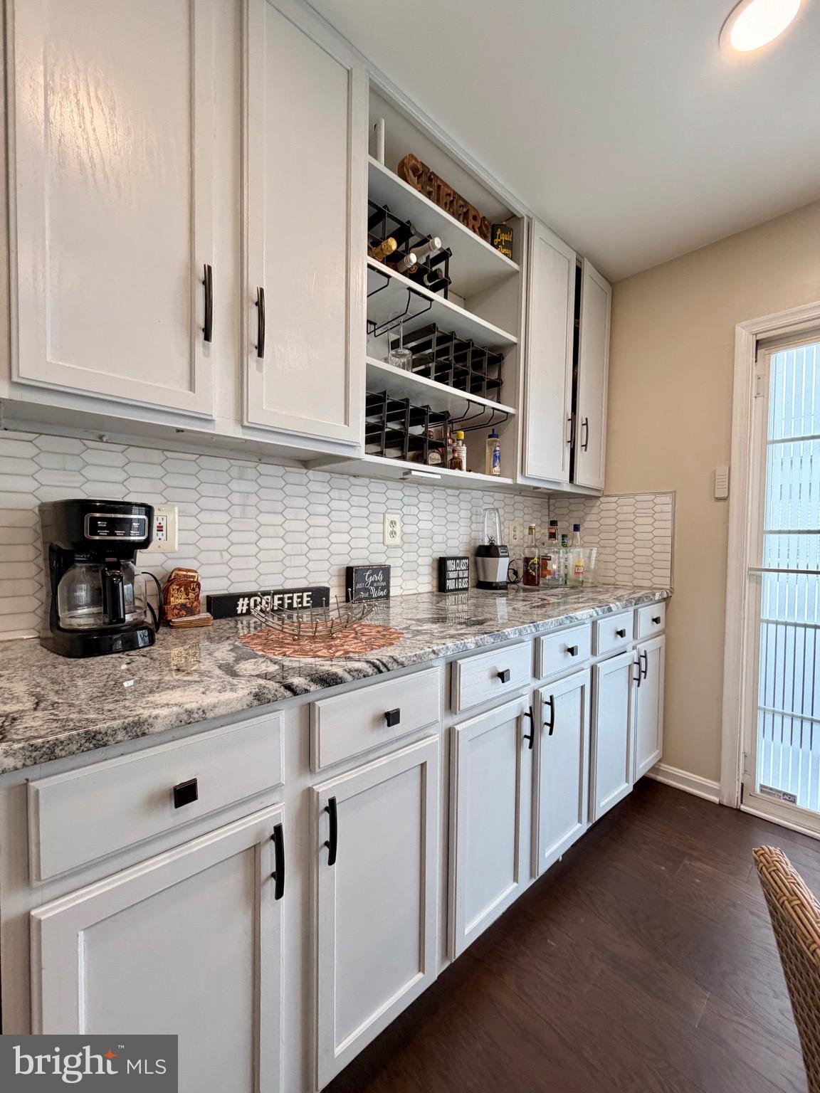 SOUTHWINDS - Residential