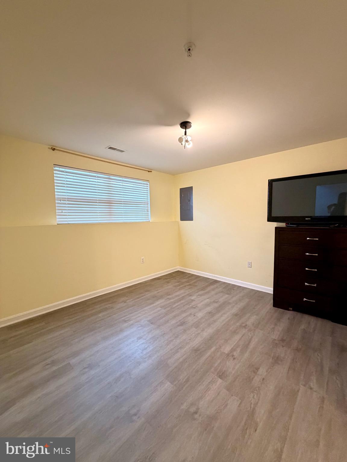 SOUTHWINDS - Residential