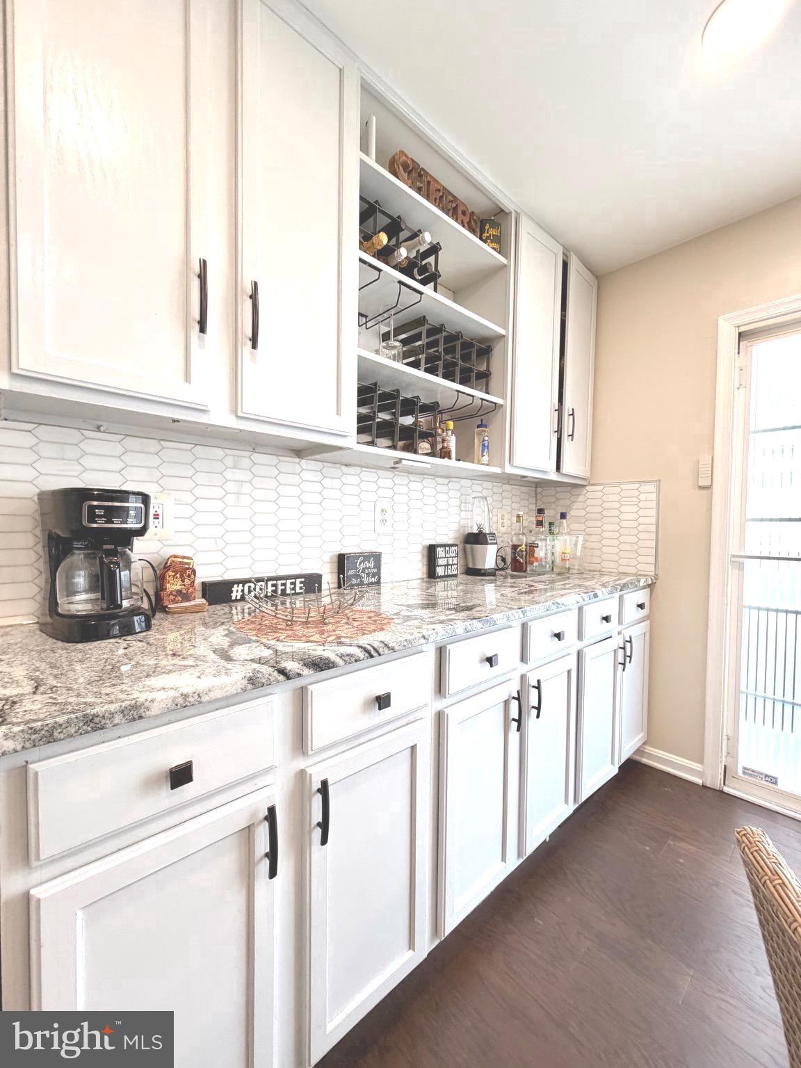 SOUTHWINDS - Residential