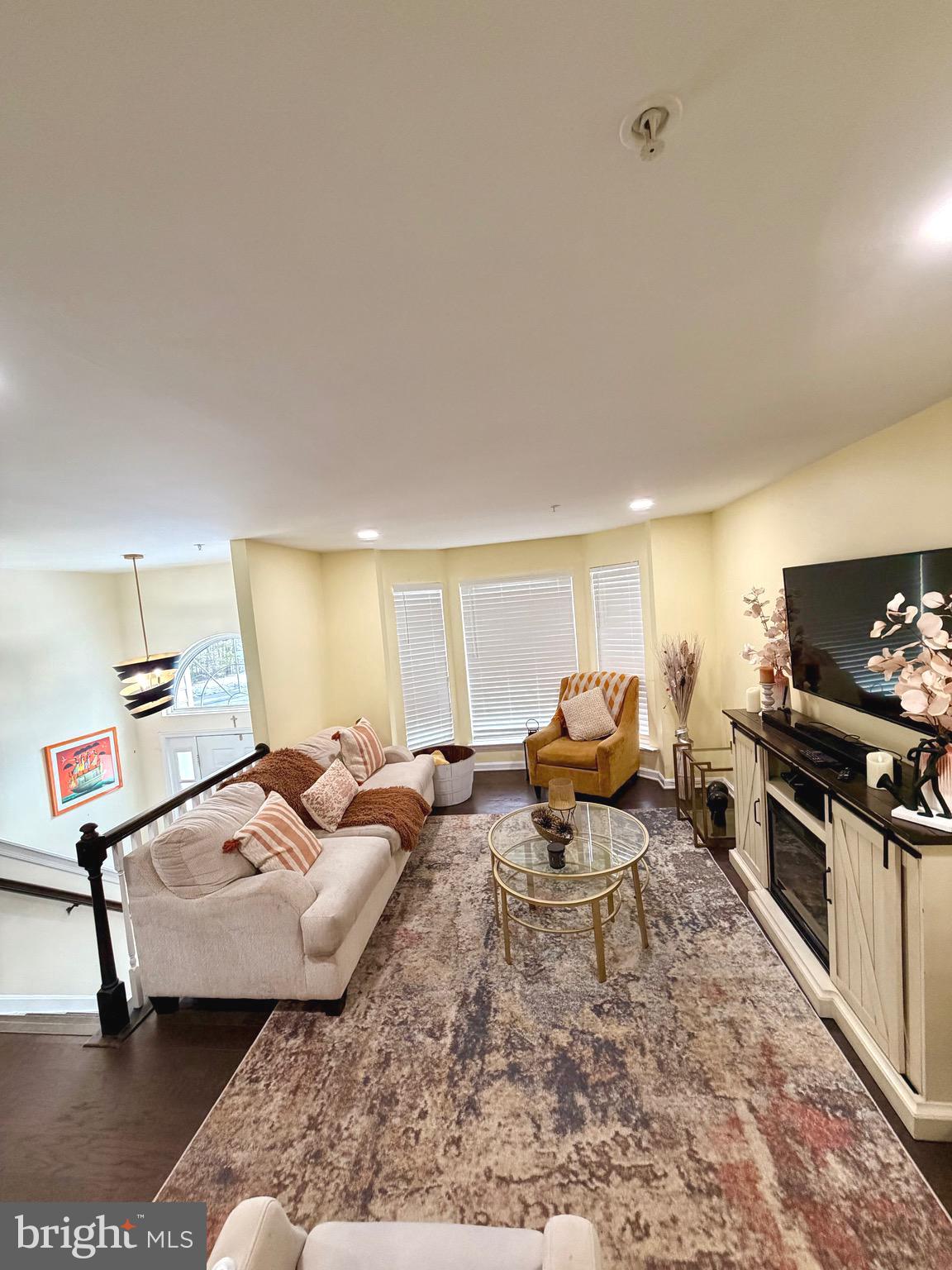 SOUTHWINDS - Residential