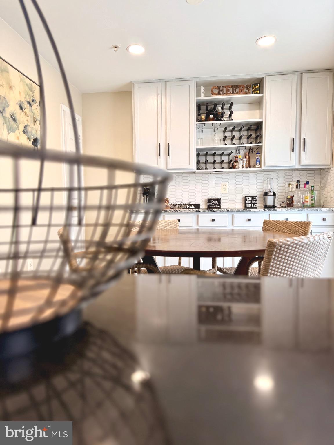 SOUTHWINDS - Residential