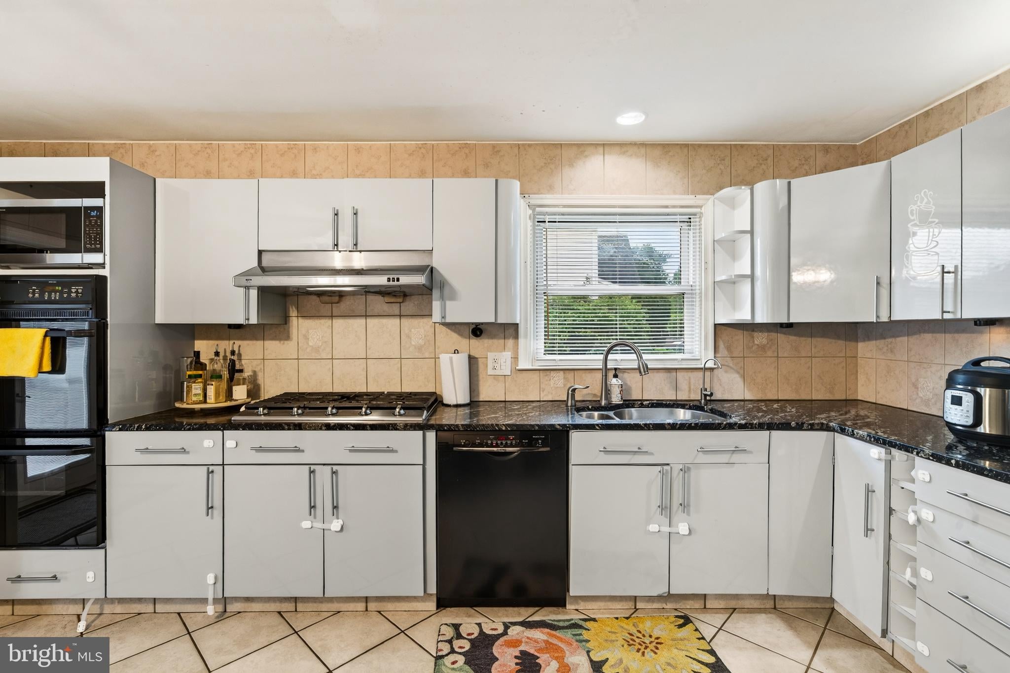 729 SAINT DAVIDS AVENUE