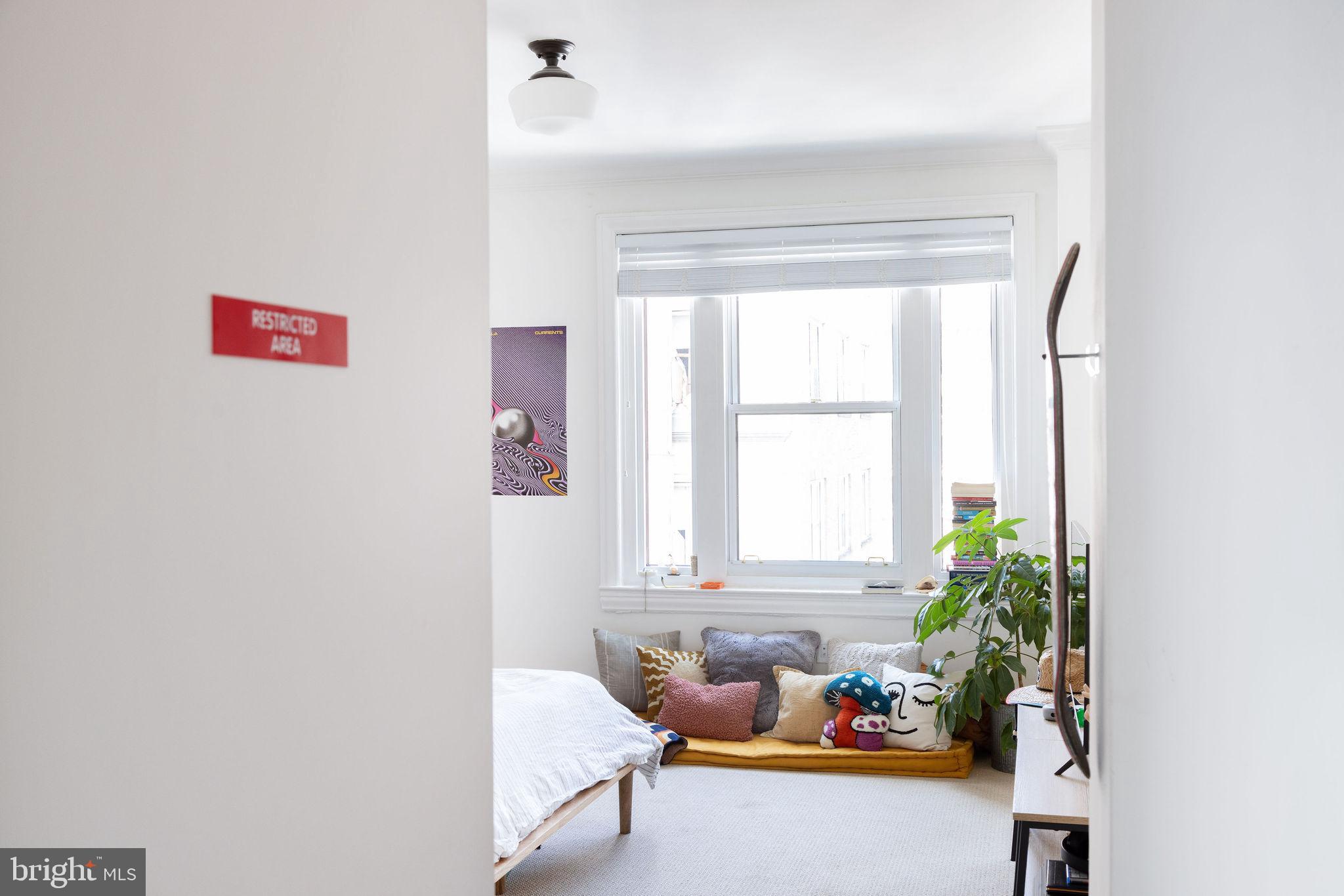 RITTENHOUSE SQUARE - Residential Lease