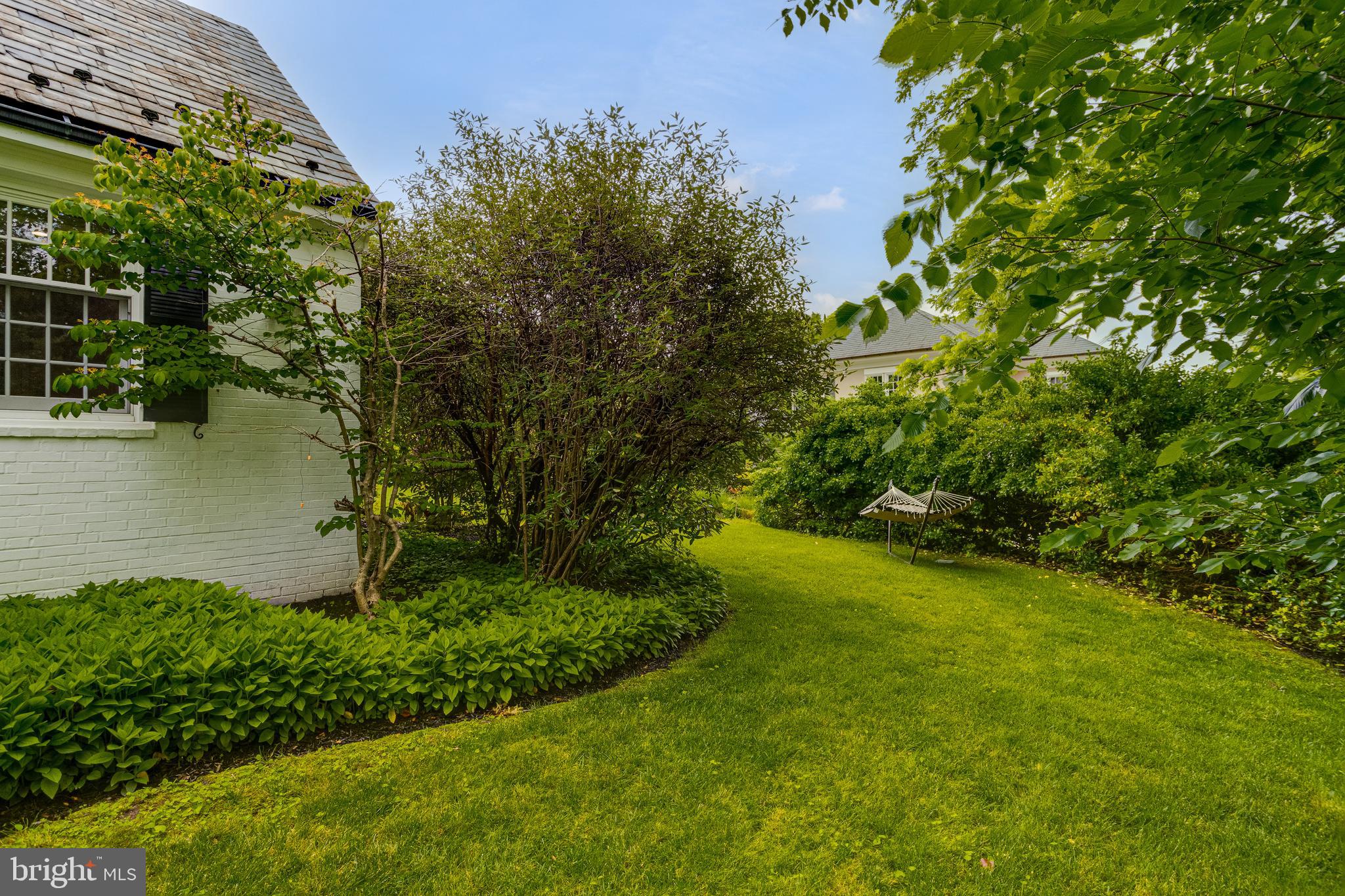 GUILFORD HISTORIC DISTRICT - Residential