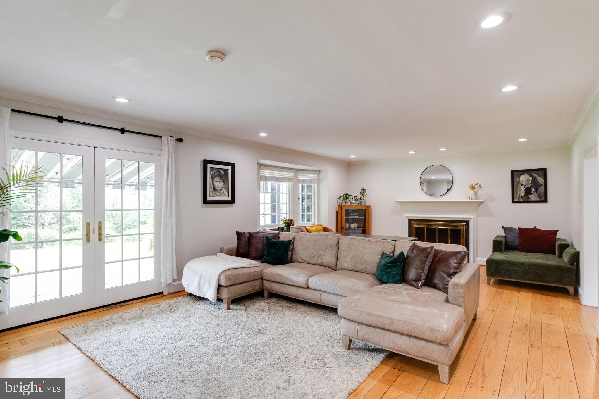 GUILFORD HISTORIC DISTRICT - Residential