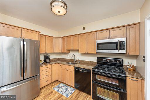 PARKVILLE - Residential