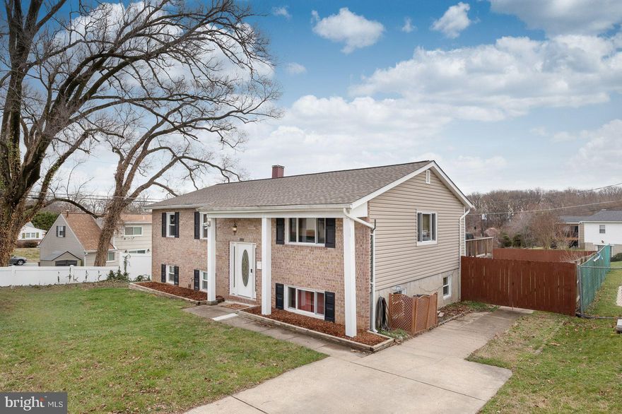 BACK ON THE MARKET, DUE TO BUYER UNFORTUNATE CIRCUMSTANCES.   Home Inspection already performed and finalized.  Welcome Home to this Spacious Inviting Detached Split Foyer with many updates and a large fully fenced rear yard with 2 Decks and plenty of luscious lawn ideal for entertaining and family fun.  2012 New Siding, and updated kitchen with granite counters, Double Oven, Pantry, Water reverse Osmosis system, Disposal, Gas Stove, and New French Doors inviting you to sit out on your upper Deck.  2019 Full Removal and Install of New Roof.  2020 Decks and Interior Doors installed.  2021 All New Custom Designed Windows, Including numerous Picture Windows that let in tons of Natural Light.   Hardwood Floors under Carpet on Main Level,  Whole House Freshly Painted.  Insulation Throughout the home.   Privacy Fence.  Large Fully Finished Lower Level with Movable Bar great for hosting family get togethers.  Plenty of  Storage, Insulated Attic, High Velocity Internet,  Vinyl Interlocking Flooring, 2 Ton Heat Pump Unit with Gas Backup  and Much More...  Great Location walk to Double Rock Park.